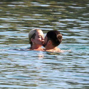 Free Nude Celeb Katy Perry 023 pic