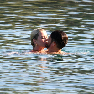 Free Nude Celeb Katy Perry 024 pic