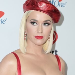 Free nude Celebrity Katy Perry 113 pic