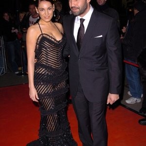 Kelly Brook & Billy Zane Arrive at The 2004 British Independent Film Awards (36 Photos) - Leaked Nudes