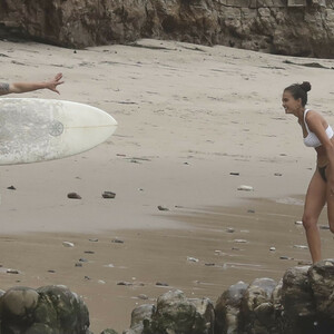Celebrity Nude Pic Kelly Gale 071 pic