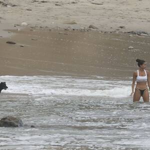 Nude Celeb Kelly Gale 076 pic