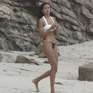 Hot Naked Celeb Kelly Gale 082 pic