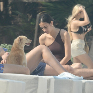 celeb nude Kelsey Merritt 019 pic