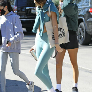 Naked celebrity picture Kendall Jenner 033 pic