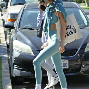Newest Celebrity Nude Kendall Jenner 036 pic