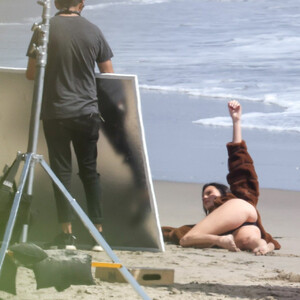 Free Nude Celeb Kendall Jenner 021 pic