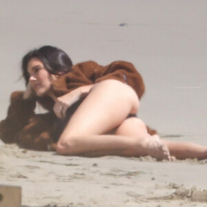 Nude Celeb Kendall Jenner 022 pic