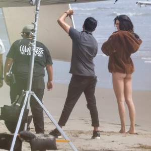 Celebrity Naked Kendall Jenner 029 pic