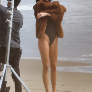 Naked celebrity picture Kendall Jenner 044 pic