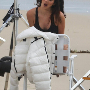 Celeb Naked Kendall Jenner 070 pic