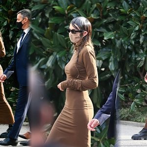 Kendall Jenner Goes Braless in Milan (26 Photos) – Leaked Nudes