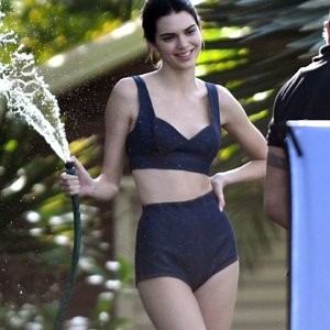 Famous Nude Kendall Jenner 144 pic