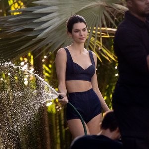 celeb nude Kendall Jenner 164 pic