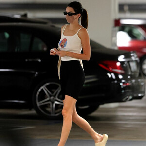 Celebrity Naked Kendall Jenner 005 pic