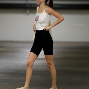 Free nude Celebrity Kendall Jenner 032 pic