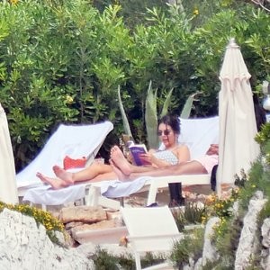 nude celebrities Kendall Jenner 041 pic