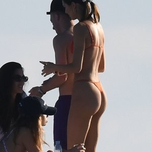 Celebrity Leaked Nude Photo Kendall Jenner 019 pic