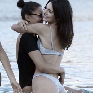 Kendall Jenner Sexy (82 Photos) – Leaked Nudes