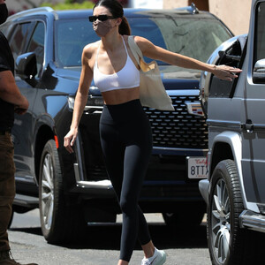 Celebrity Naked Kendall Jenner 008 pic