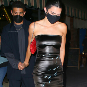 Leaked Celebrity Pic Kendall Jenner 049 pic