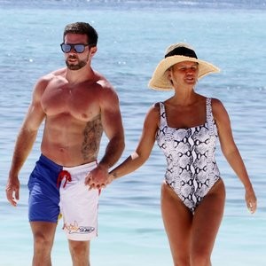 Kerry Katona & Ryan Mahoney Hit the Beach on Holiday at Their Luxury 5 Star Resort Ayada Maldives (43 Photos) – Leaked Nudes