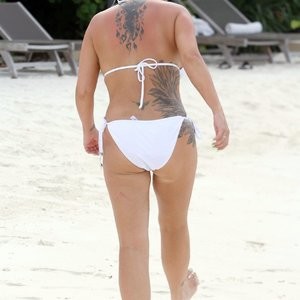 Newest Celebrity Nude Kerry Katona 042 pic