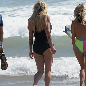 celeb nude Kesha 002 pic