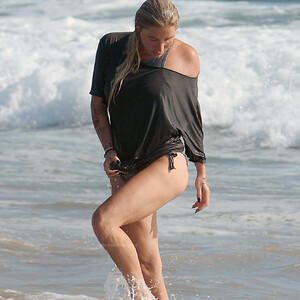 Celebrity Nude Pic Kesha 033 pic