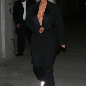Newest Celebrity Nude Kim Kardashian 023 pic