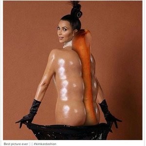 Nude Celeb Kim Kardashian 017 pic