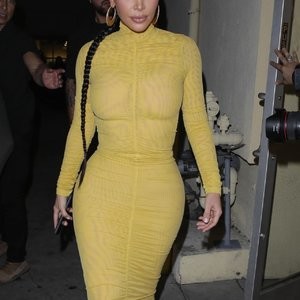 Nude Celebrity Picture Kim Kardashian 038 pic