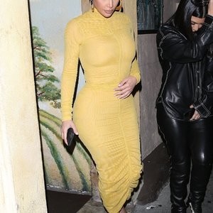 Kim Kardashian Departs After a Family Dinner at Carousel (39 Photos) - Leaked Nudes
