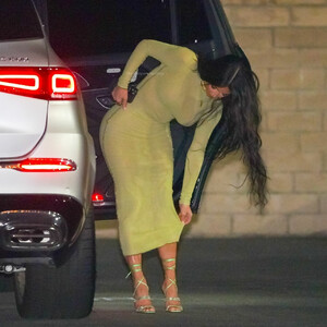 Newest Celebrity Nude Kim Kardashian 036 pic