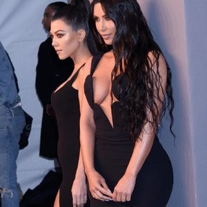 Newest Celebrity Nude Kim Kardashian 008 pic