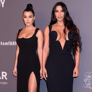 Newest Celebrity Nude Kim Kardashian 014 pic