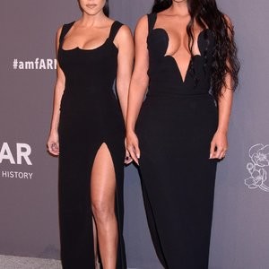 Nude Celeb Pic Kim Kardashian 017 pic