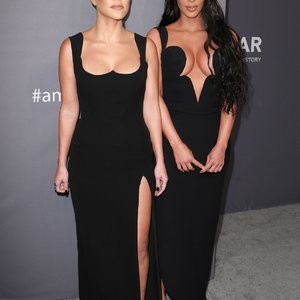 celeb nude Kim Kardashian 066 pic