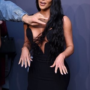 Nude Celeb Pic Kim Kardashian 083 pic