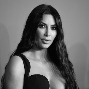 Kim Kardashian & Kourtney Kardashian Sexy (100 Photos) - Leaked Nudes