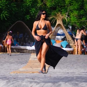 celeb nude Kim Kardashian 010 pic