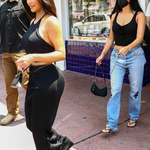 celeb nude Kim Kardashian 005 pic