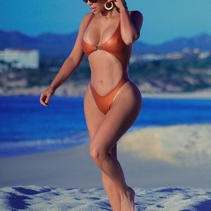 Kim Kardashian Looks Sexy in Mexico (36 Photos) – Leaked Nudes