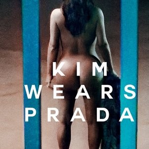 Hot Naked Celeb Kim Kardashian 016 pic