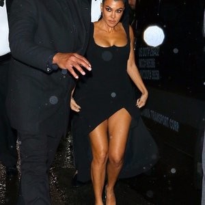 Leaked Celebrity Pic Kim Kardashian 016 pic