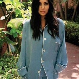 Naked Celebrity Kim Kardashian 007 pic