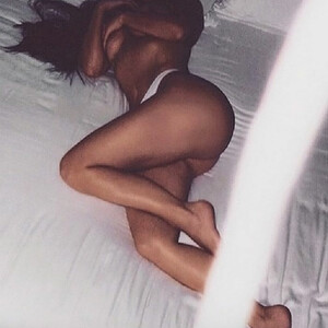 Best Celebrity Nude Kim Kardashian 062 pic