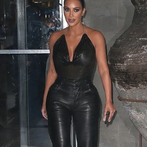 Leaked Celebrity Pic Kim Kardashian 066 pic