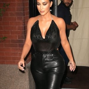 celeb nude Kim Kardashian 028 pic