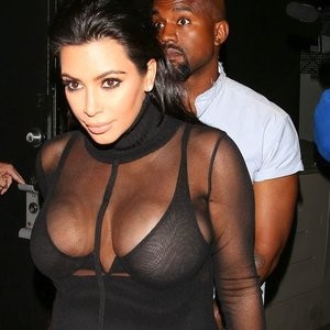 Nude Celeb Pic Kim Kardashian 037 pic